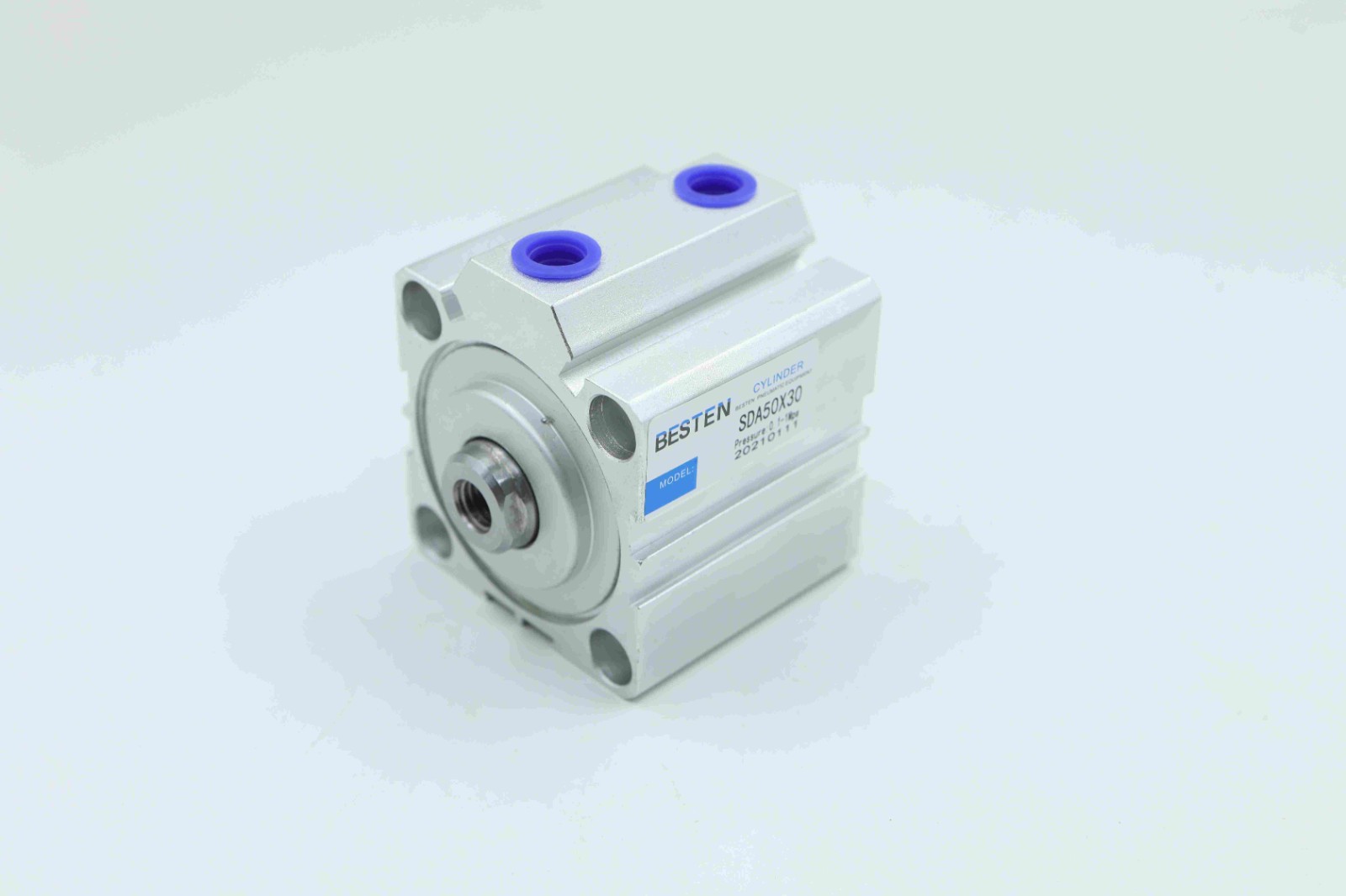 Thin cylinder.jpg Thin cylinder.jpg