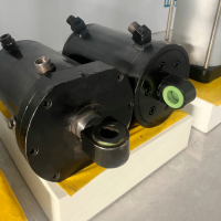 Kambur Dişli Redüktör Silindiri.png Kambur Dişli Redüktör Silindiri.png